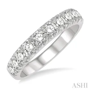 1 Ctw 11 Stone Round Cut Diamond Wedding Band in 14K White Gold