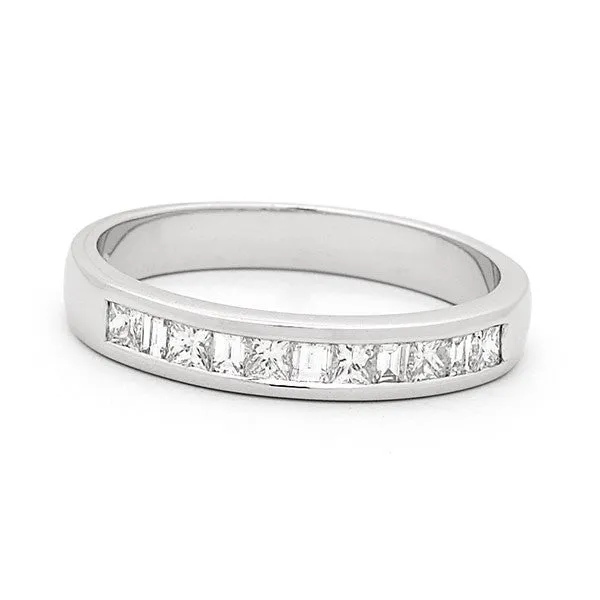 18ct Channel Set Princess & Baget Diamond Wedding Ring