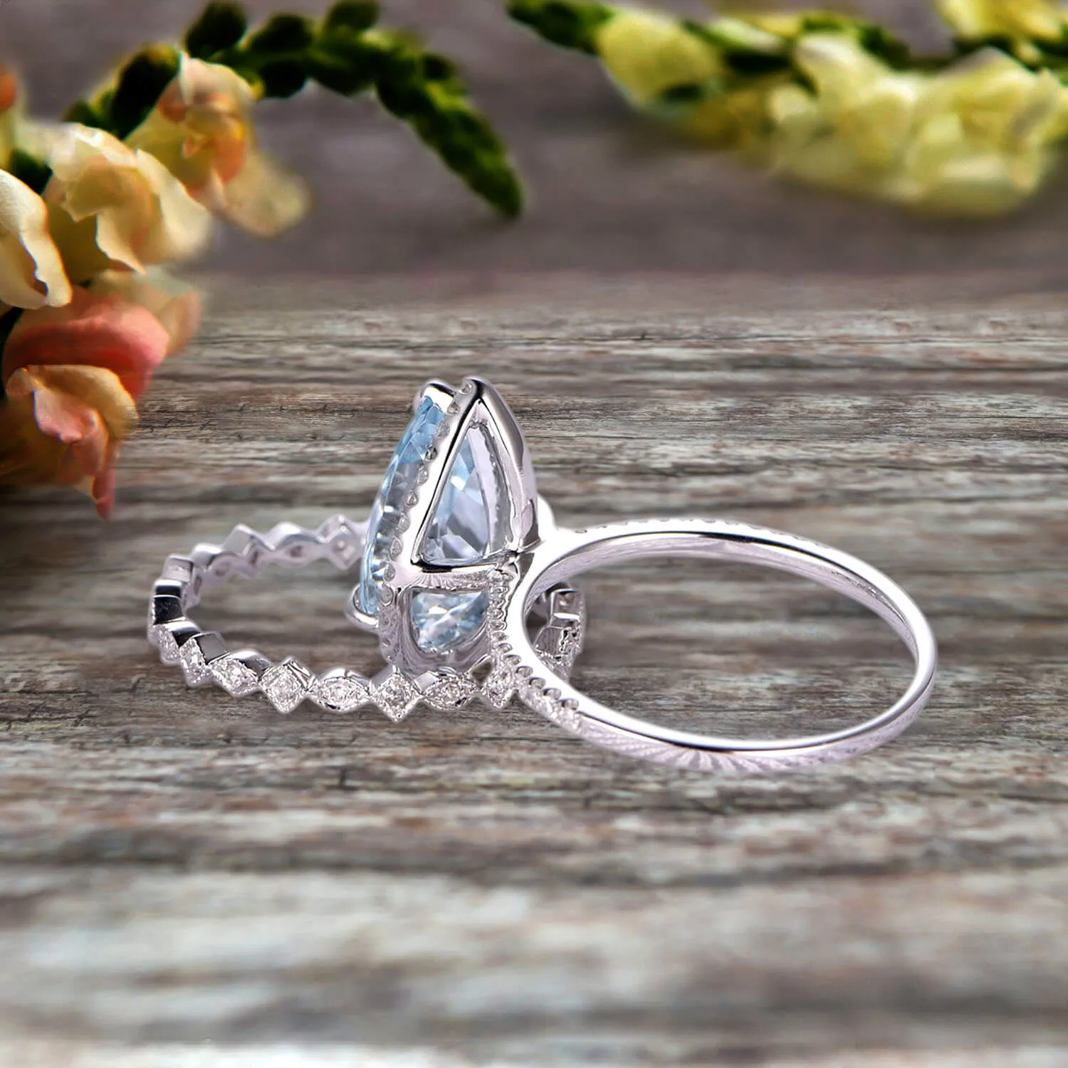 2Pcs Wedding Ring Set Pear Shape 1.75 Carat Aquamarine Engagement Ring On 10k White gold Halo Design