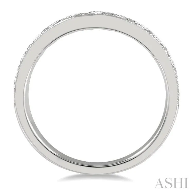 3/4 Ctw Arched Round Cut Diamond Wedding Band in 14K White Gold