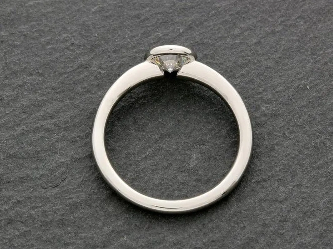 Adamas Solitaire Ring