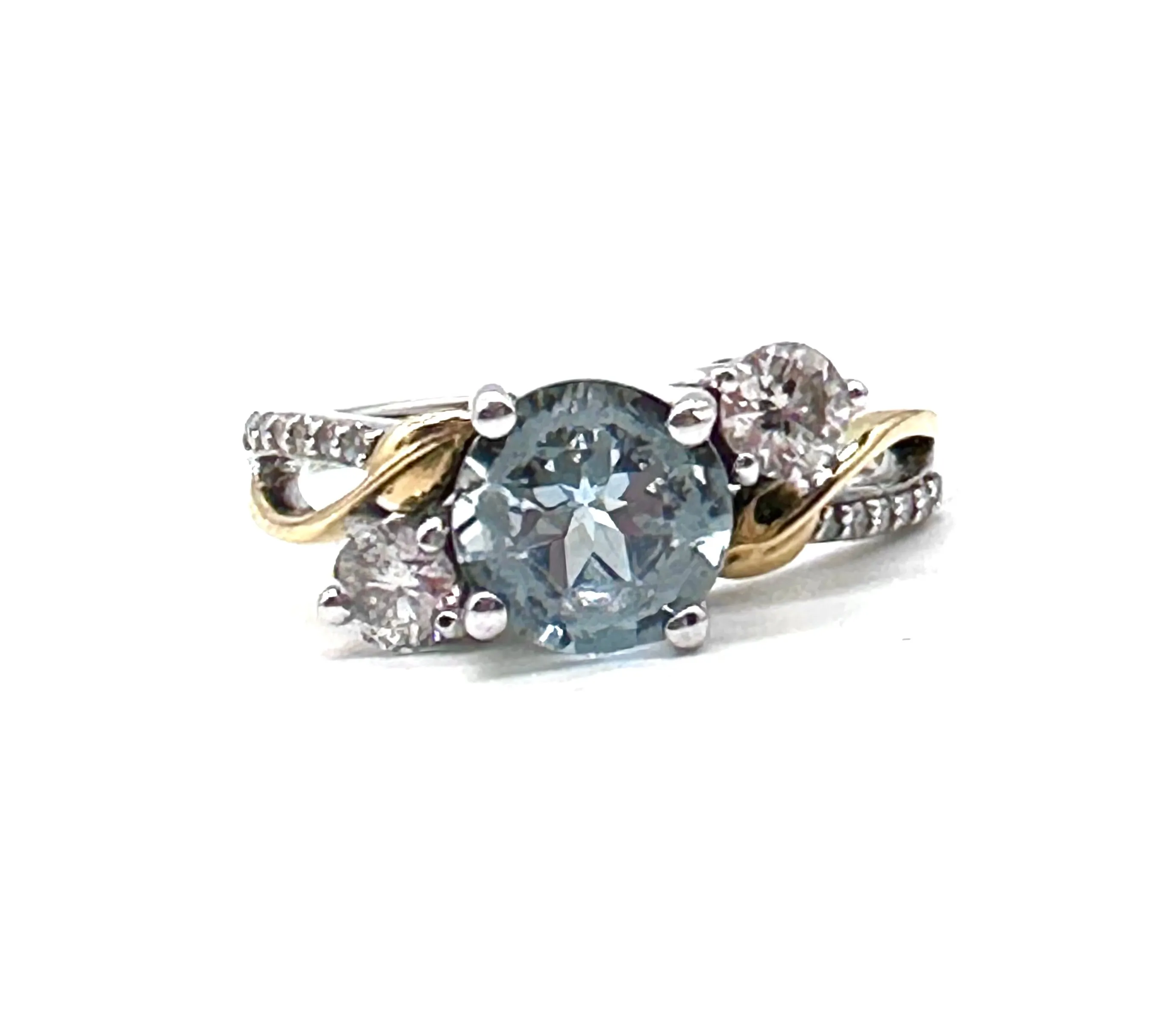 Aquamarine and diamond ring