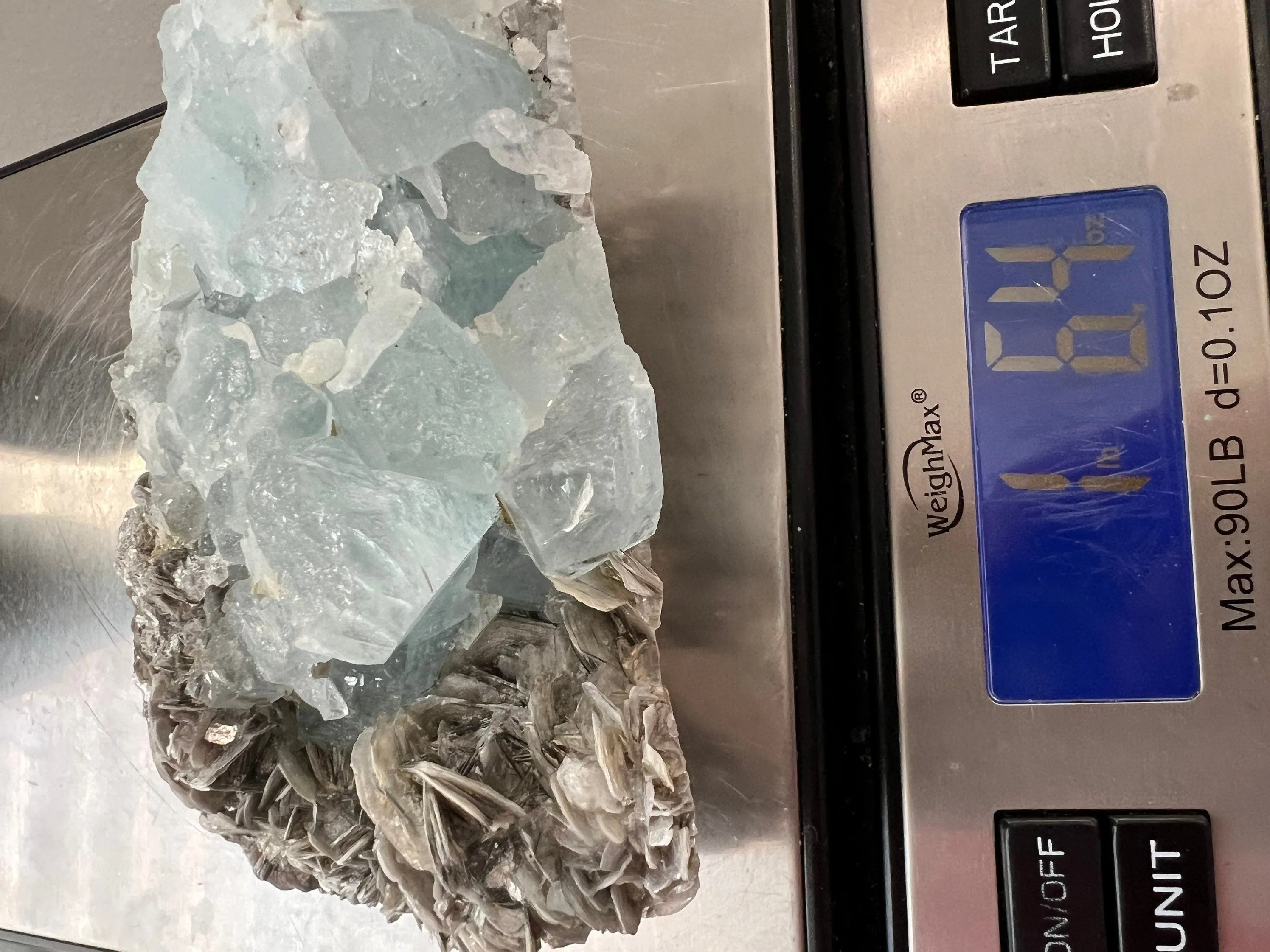 Aquamarine on muscovite 1pound 6oz