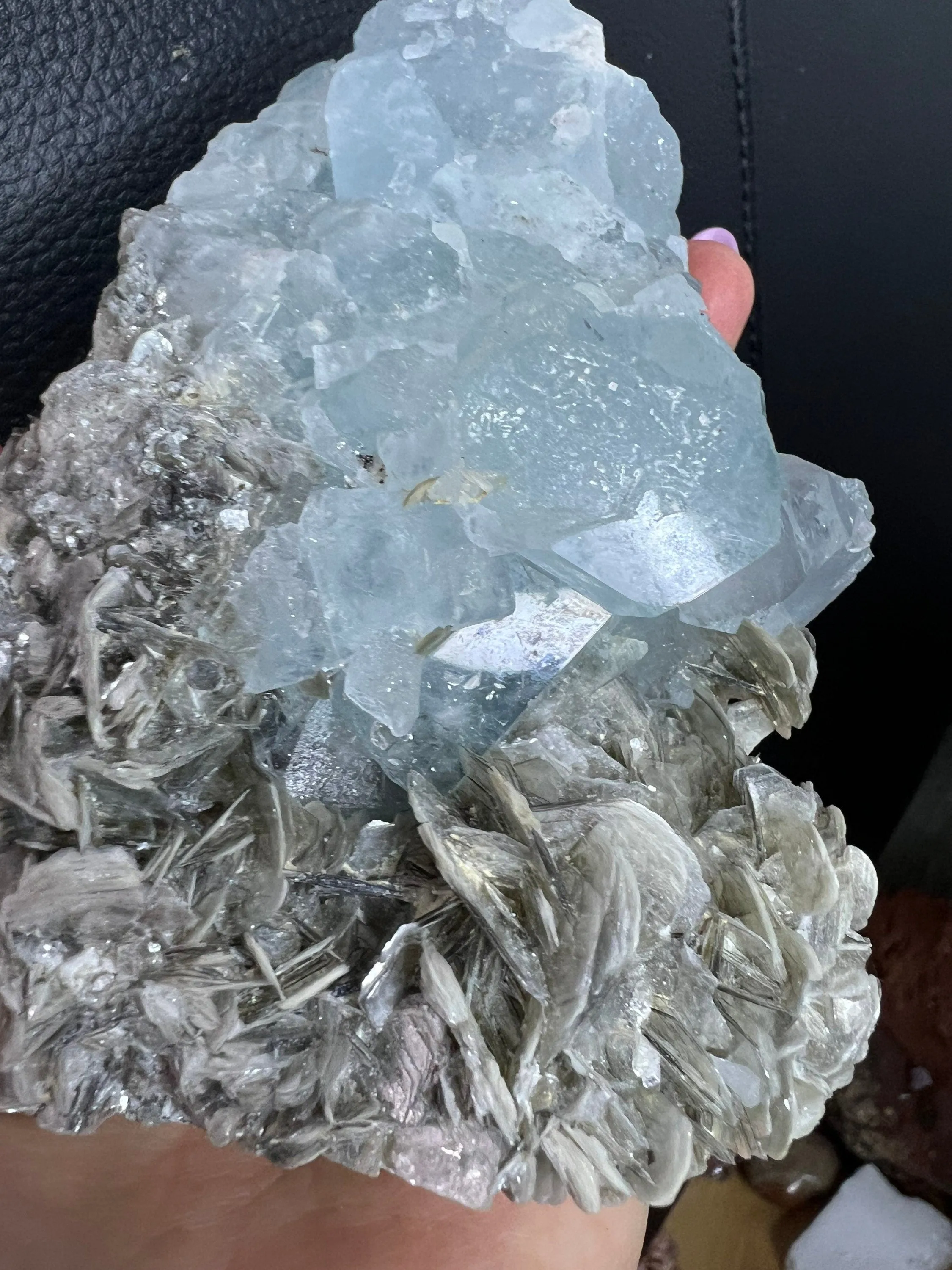 Aquamarine on muscovite 1pound 6oz