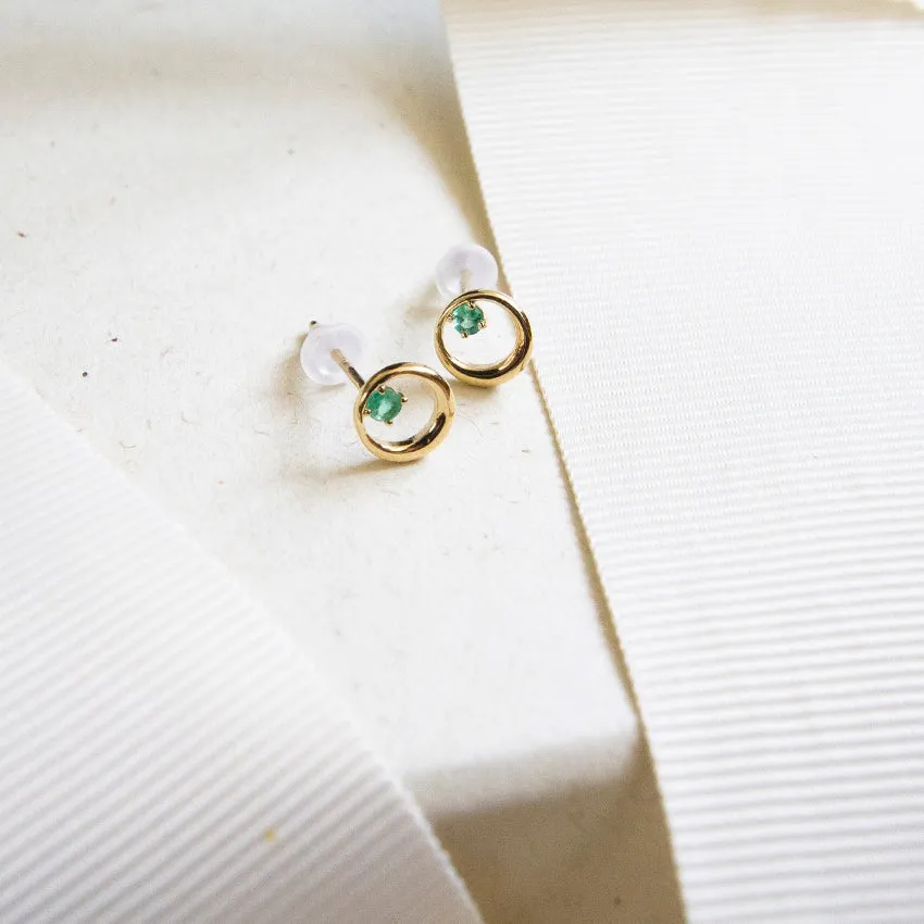 Emerald Circle 10k Gold Studs