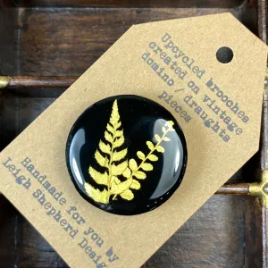 Fern Draughts Piece Brooch