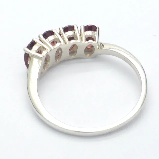 Garnet Ring with 4 Faceted Ovals, 925 Silver, s4