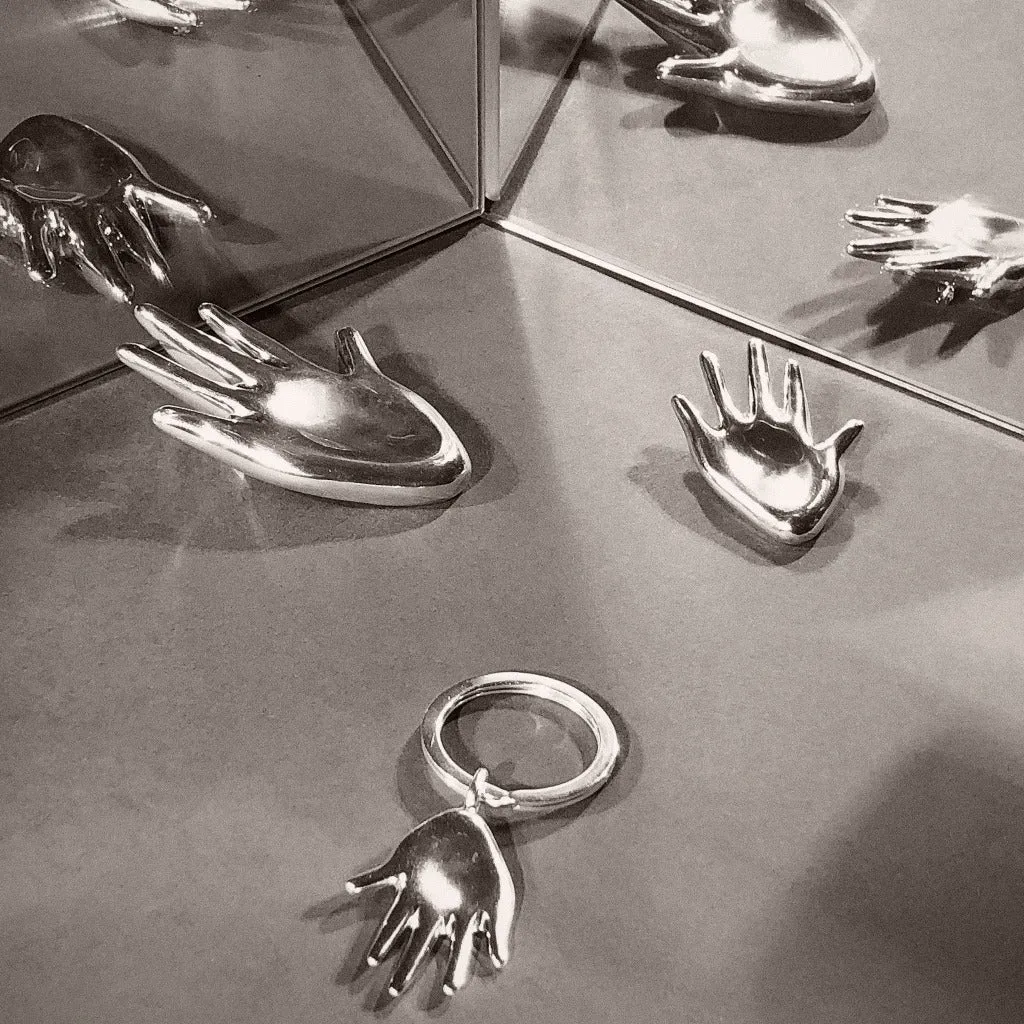 Large Dalí Brooch