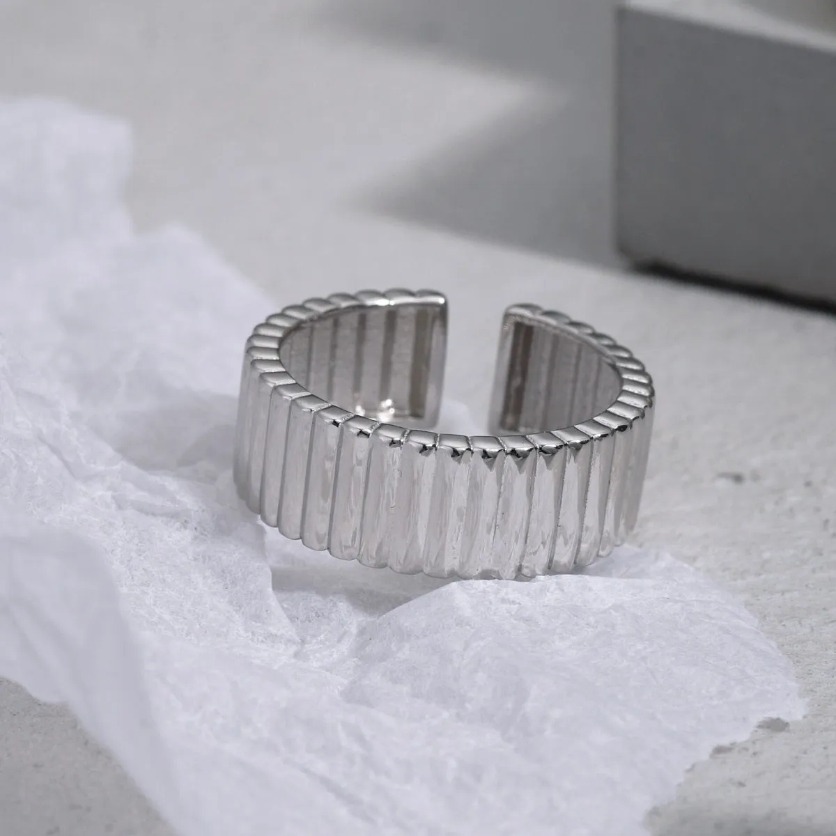 Minimalist Adjustable Ribbed Ring