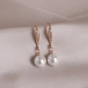 Rose Gold and White Pearl Earrings