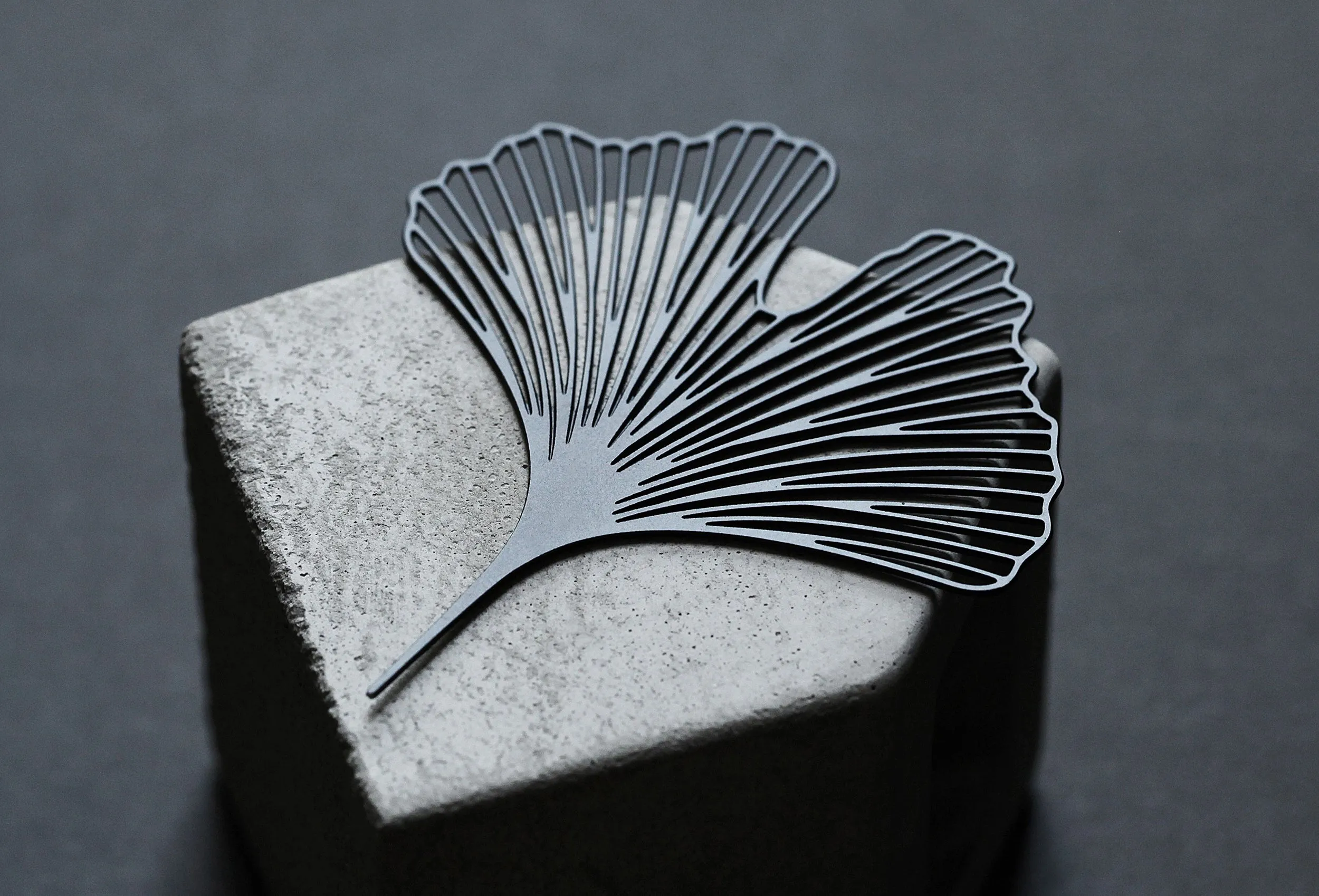 Stainless Steel Brooch - Ginkgo