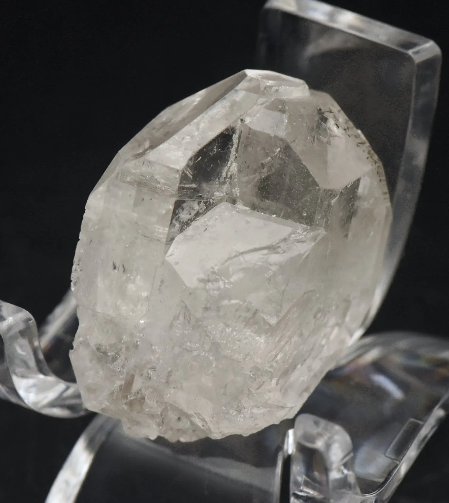 Twinned Pinacoidal Topaz Crystal Mineral Specimen