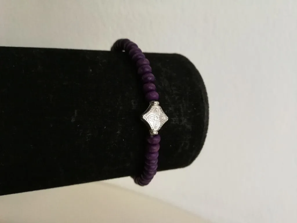 Wooden Beaded Bracelet  (Purple)